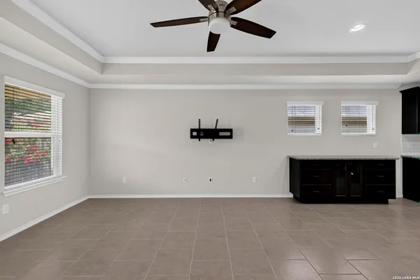 Property Slideshow image 3 of 10 | 3538 grant rpds, Sanantonio, TX, 78253