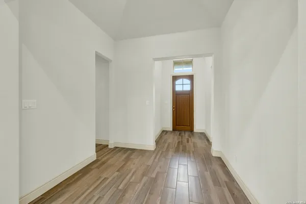 Property Slideshow image 3 of 49 | 615 coral berry, New Braunfels, TX, 78132
