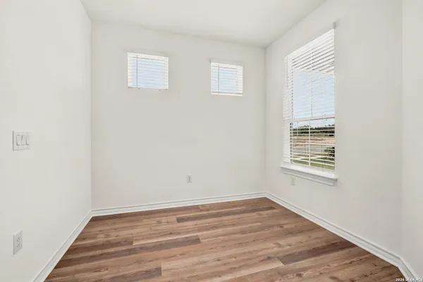 Property Slideshow image 3 of 10 | 2091 green ash, Newbraunfe, TX, 78132