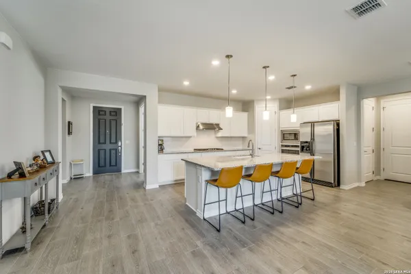 Property Slideshow image 3 of 32 | 128 roaming rock, San Marcos, TX, 78666