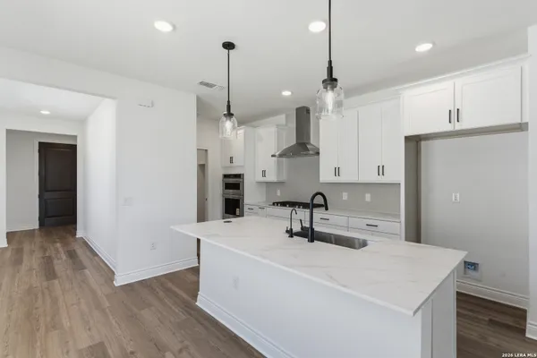 Property Slideshow image 2 of 10 | 2079 green ash ave, Newbraunfe, TX, 78132