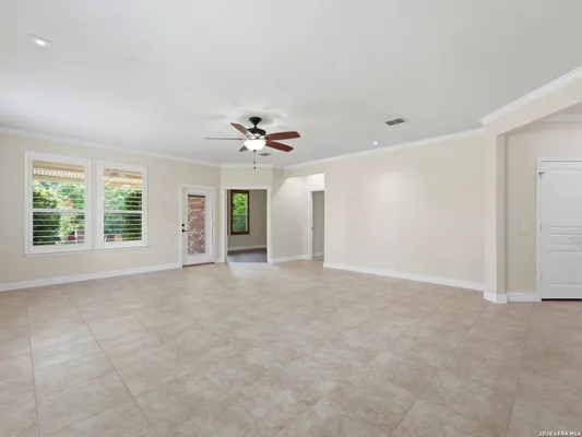 Property Slideshow image 2 of 10 | 4014 warm winds, Sanantonio, TX, 78253