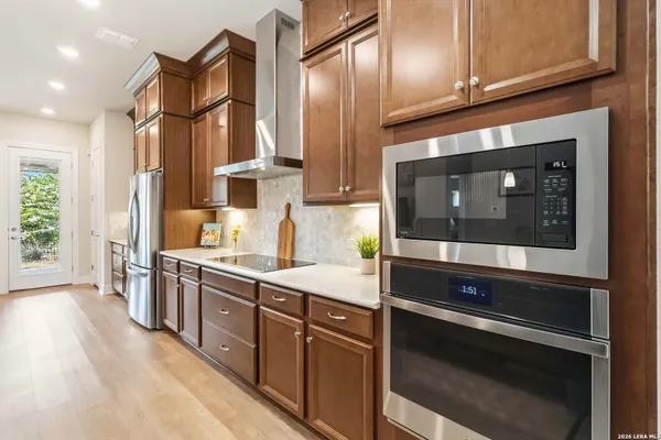 Property Slideshow image 3 of 10 | 22823 grande vis, Sanantonio, TX, 78261