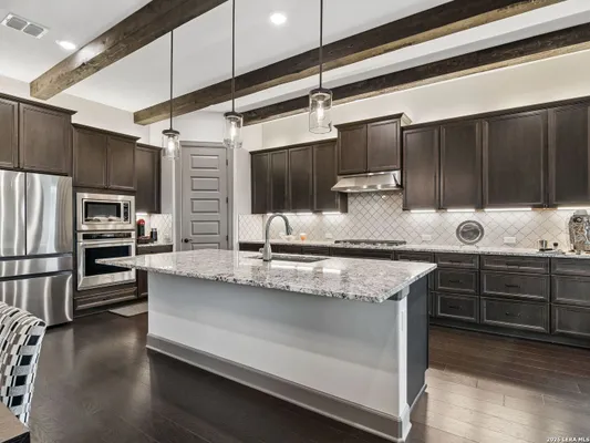 Property Slideshow image 3 of 10 | 125 waving muhly dr, San_marcos, TX, 78666