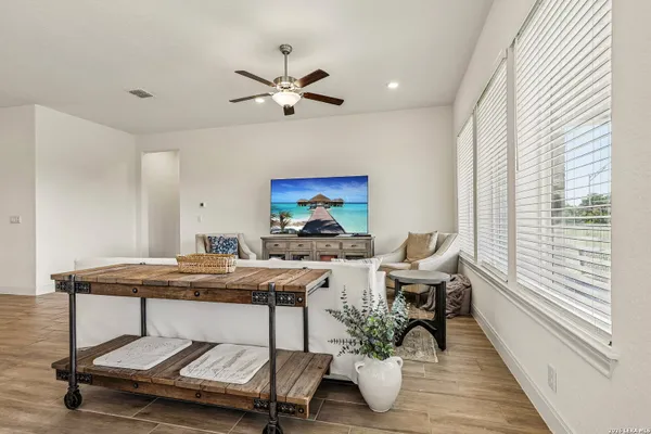 Property Slideshow image 2 of 10 | 22826 rio salado, Sanantonio, TX, 78261