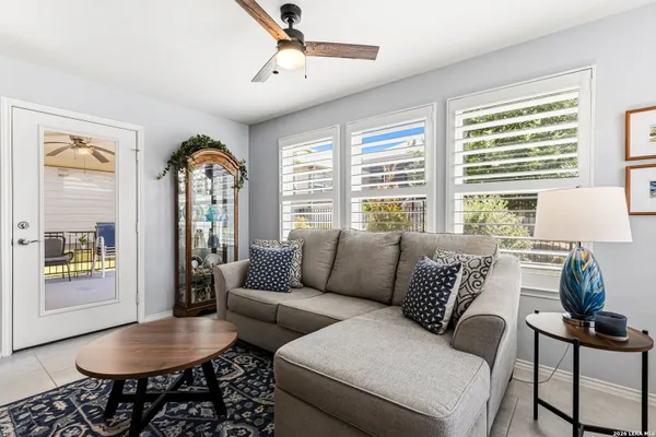 Property Slideshow image 2 of 10 | 3414 red falls rd, Sanantonio, TX, 78253