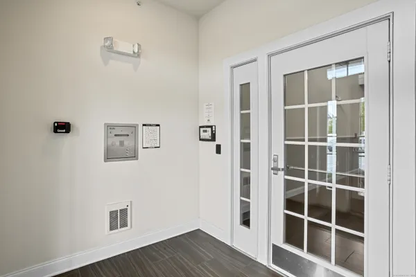 Property Slideshow image 3 of 40 | 416 center meadow ln # 416, Danbury, CT, 06810