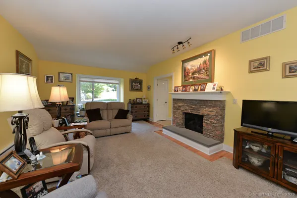 Property Slideshow image 3 of 21 | 902 heritage vlg a, Southbury, CT, 06488
