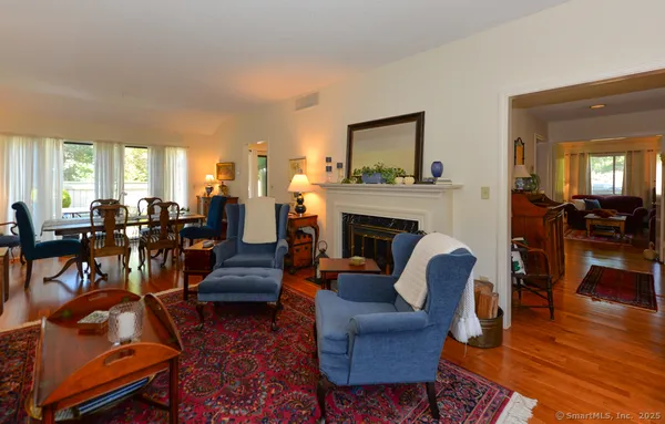 Property Slideshow image 2 of 22 | 1011 heritage vlg b, Southbury, CT, 06488