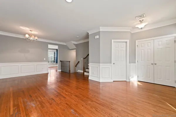 Property Slideshow image 3 of 40 | 47 warrington round # 47, Danbury, CT, 06810