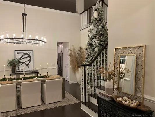 Property Slideshow image 3 of 25 | 121 great hill dr # 121, Bethel, CT, 06801