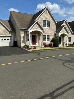 Property Slideshow image 2 of 3 | 12 heron view rd # 12, New Fairfield, CT, 06812