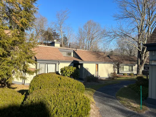 Property Slideshow image 2 of 29 | 865 heritage vlg b, Southbury, CT, 06488