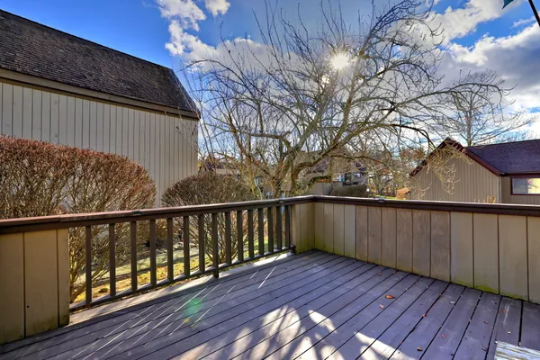 Property Slideshow image 3 of 36 | 736 quinnipiac ln b, Stratford, CT, 06614