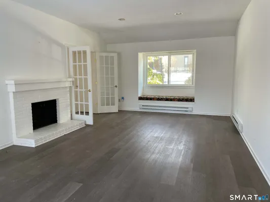 Property Slideshow image 3 of 11 | 930 heritage vlg b, Southbury, CT, 06488