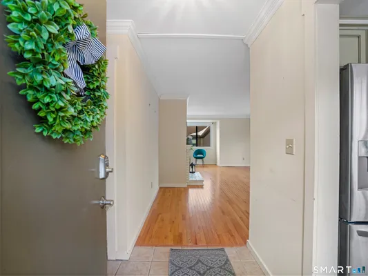 Property Slideshow image 3 of 24 | 638 onondaga ln a, Stratford, CT, 06614