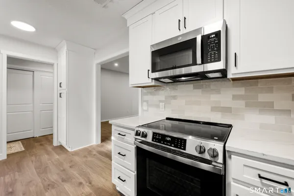 Property Slideshow image 3 of 31 | 761 heritage vlg d, Southbury, CT, 06488