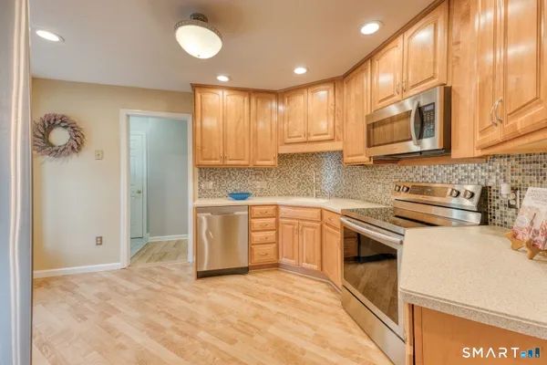 Property Slideshow image 2 of 40 | 811 village rd # 811, Southington, CT, 06489