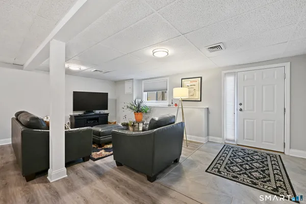 Property Slideshow image 2 of 40 | 446 hammerstone ln b, Stratford, CT, 06614