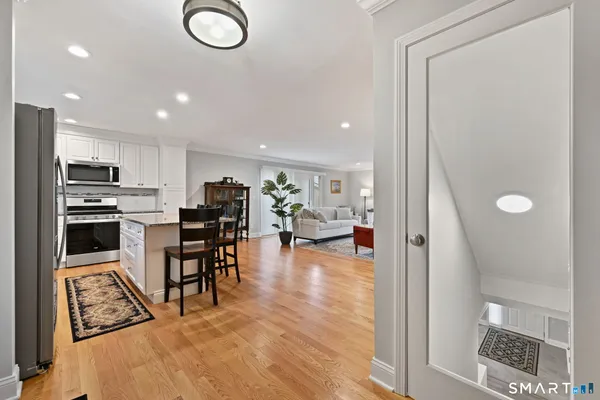 Property Slideshow image 3 of 40 | 446 hammerstone ln b, Stratford, CT, 06614