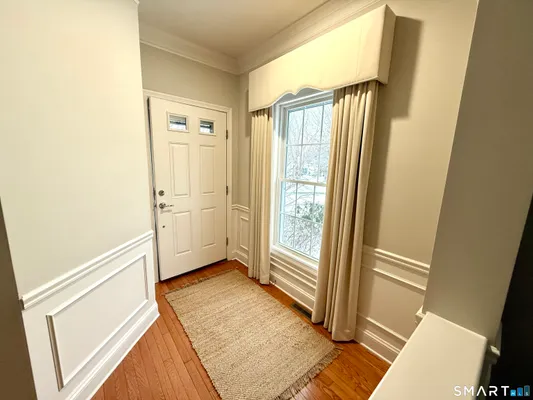 Property Slideshow image 3 of 36 | 117 country club dr # 117, Oxford, CT, 06478