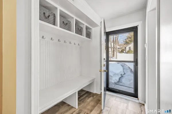 Property Slideshow image 3 of 30 | 914 heritage vlg b, Southbury, CT, 06488