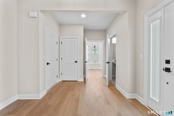 Property Slideshow image 2 of 40 | 1097 st andrews dr 9, Oxford, CT, 06478