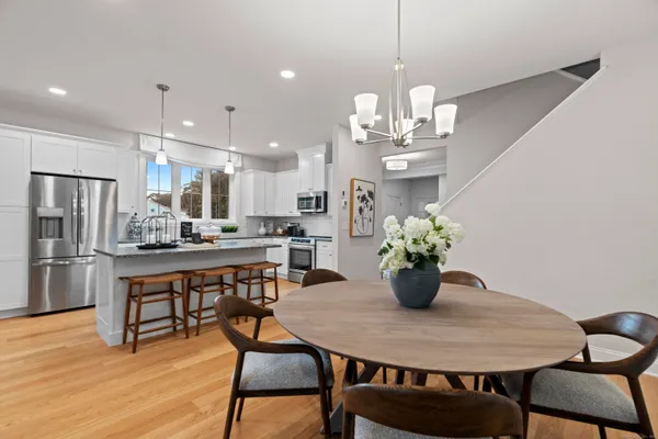 Property Slideshow image 2 of 30 | 1091 st andrews dr 6, Oxford, CT, 06478