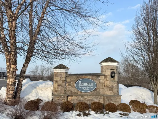 Property Slideshow image 3 of 14 | 1025 country view rd # 1025, Danbury, CT, 06810