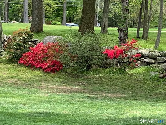 Property Slideshow image 2 of 3 | 252 agawam dr a, Stratford, CT, 06614