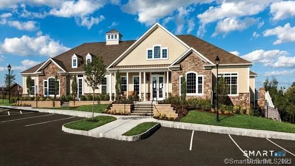 Property Slideshow image 3 of 29 | 424 center meadow ln 424, Danbury, CT, 06810