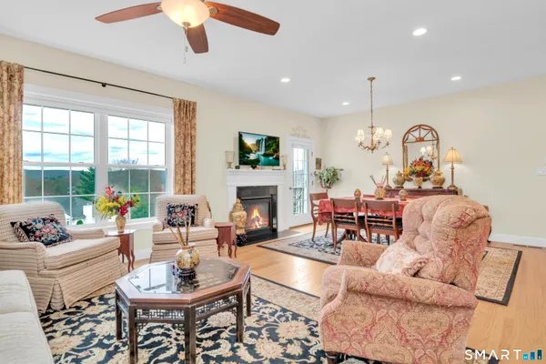 Property Slideshow image 3 of 40 | 17 pondview cir 17, Beacon Falls, CT, 06403