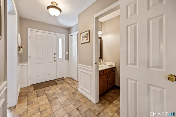 Property Slideshow image 3 of 30 | 214 waters edge dr 214, Southington, CT, 06489