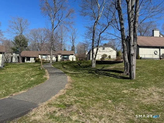 Property Slideshow image 2 of 29 | 914 heritage vlg b, Southbury, CT, 06488