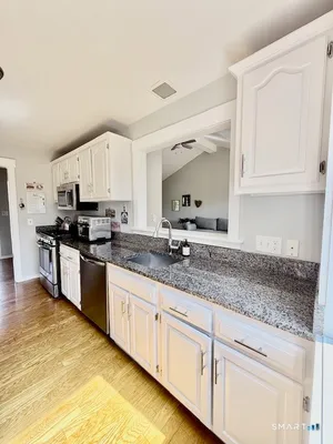Property Slideshow image 3 of 29 | 377 piute ln a, Stratford, CT, 06614