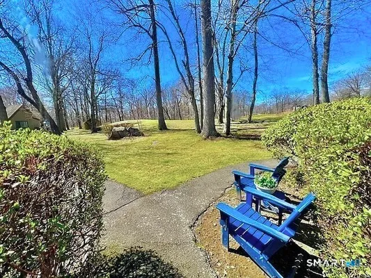 Property Slideshow image 3 of 39 | 261 agawam dr a, Stratford, CT, 06614