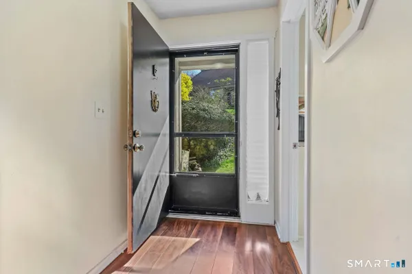 Property Slideshow image 2 of 40 | 29 heritage vlg b, Southbury, CT, 06488