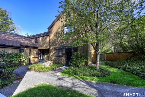 Property Slideshow image 2 of 23 | 59 heritage vlg f, Southbury, CT, 06488