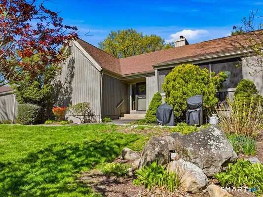 Property Slideshow image 3 of 39 | 209 acorn ln a, Stratford, CT, 06614