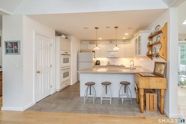 Property Slideshow image 2 of 40 | 94 stonehouse rd 14, Coventry, CT, 06238