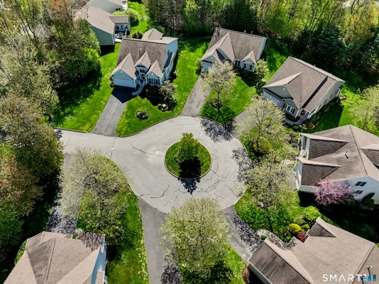 Property Slideshow image 3 of 39 | 505 traditions ct 505, Oxford, CT, 06478