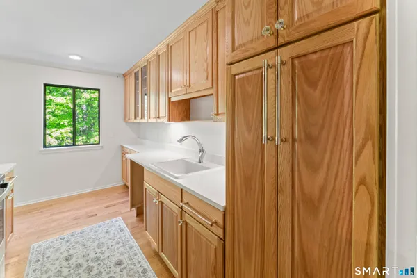 Property Slideshow image 3 of 36 | 69 heritage vlg c, Southbury, CT, 06488