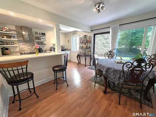 Property Slideshow image 2 of 38 | 2 heritage vlg b, Southbury, CT, 06488