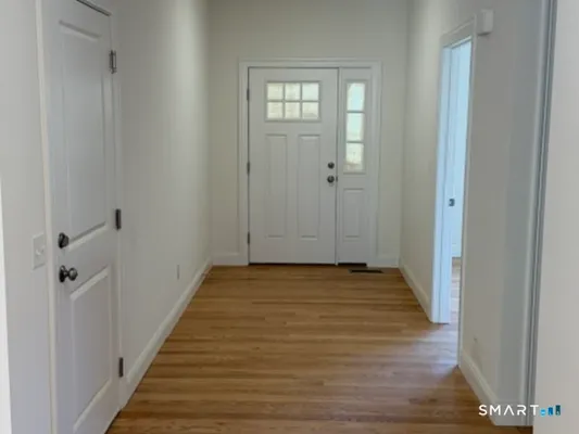 Property Slideshow image 2 of 11 | 90 apple gate 190, Southington, CT, 06489