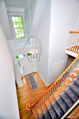 Property Slideshow image 2 of 40 | 18 cavendish pl 18, Avon, CT, 06001