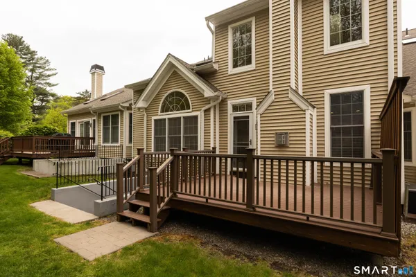 Property Slideshow image 3 of 17 | 108 imperial ct 108, Trumbull, CT, 06611