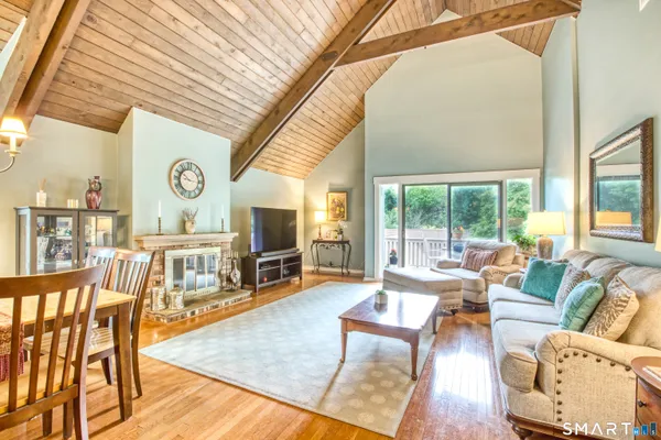 Property Slideshow image 2 of 34 | 13 algonquin ln b, Stratford, CT, 06614