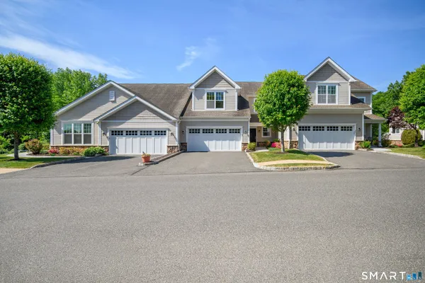 Property Slideshow image 3 of 31 | 23 woods ln 23, Newtown, CT, 06470