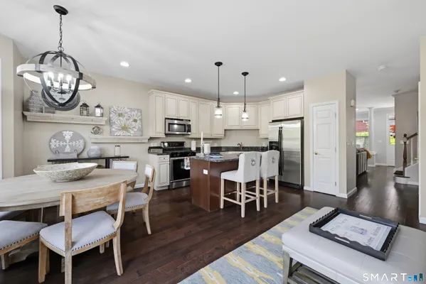 Property Slideshow image 3 of 39 | 11 orwich ct 11, Danbury, CT, 06810