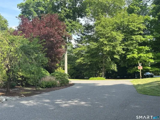 Property Slideshow image 2 of 12 | 804 heritage vlg b, Southbury, CT, 06488